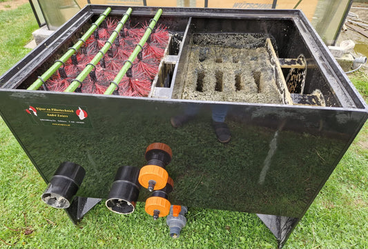 Kundenauftrag gebrauchter PE Mehrkammerfilter mit Filtermaterial